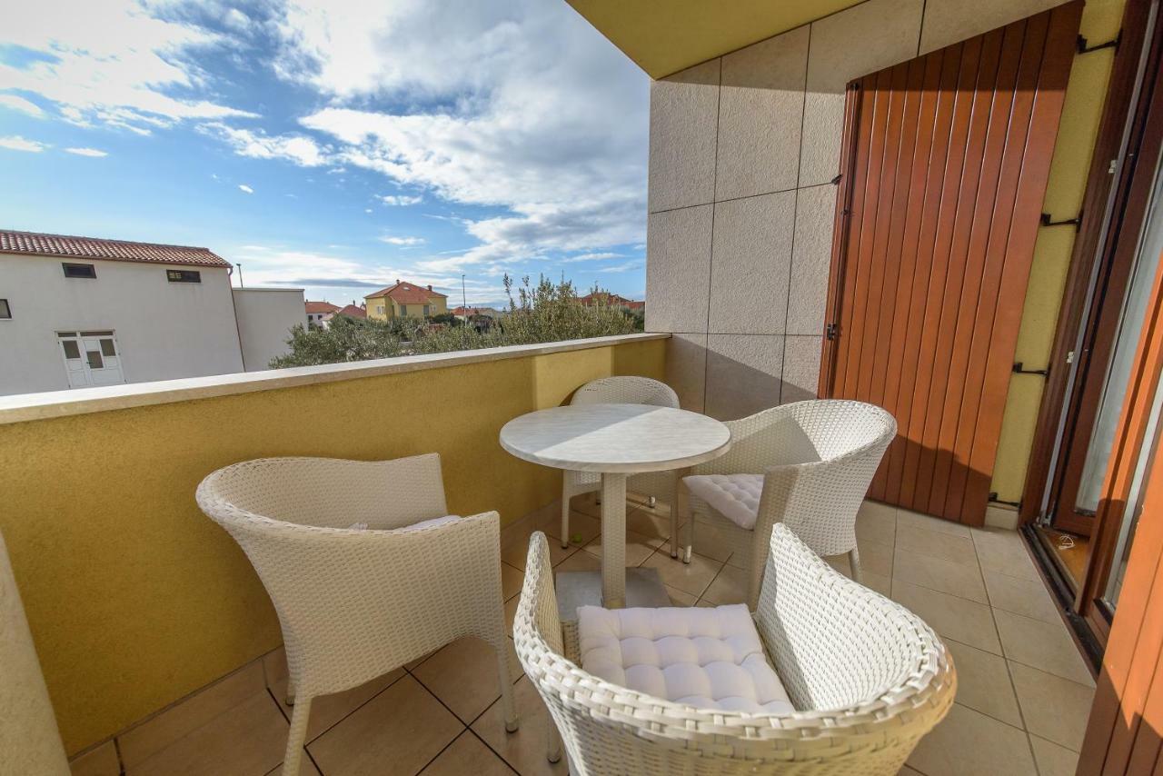 Apartment Happy Zadar Bagian luar foto