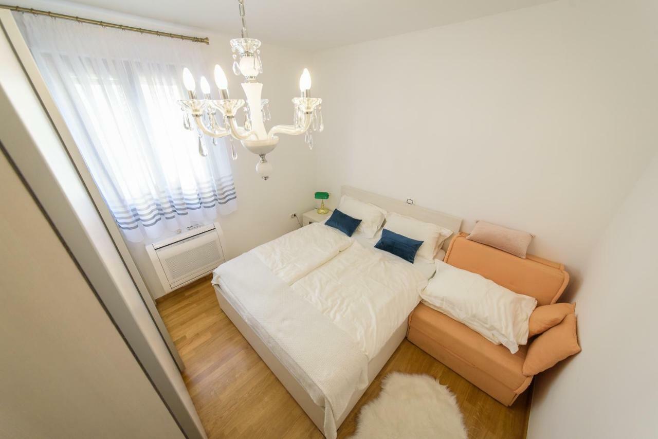 Apartment Happy Zadar Bagian luar foto